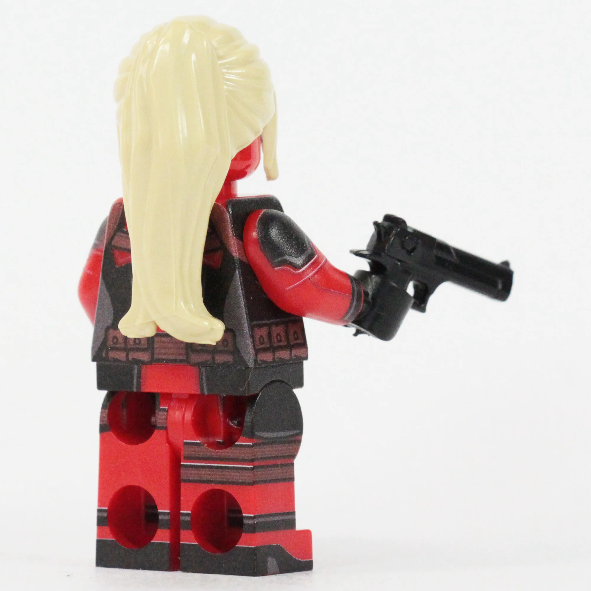 Female Merc - LIMITED EDITION 1/108 - Image 3