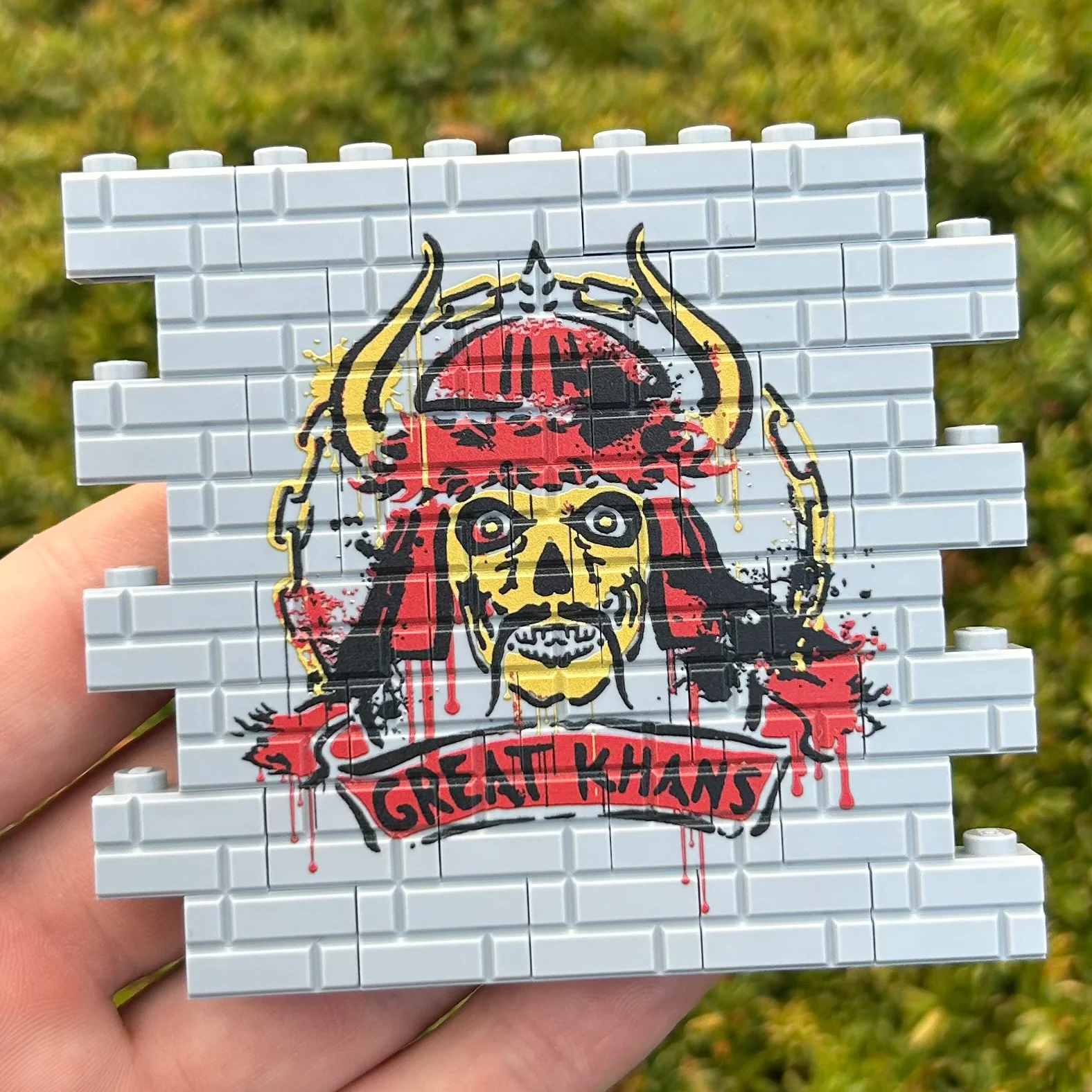 Great Graffiti Wallbrick (Light Grey)
