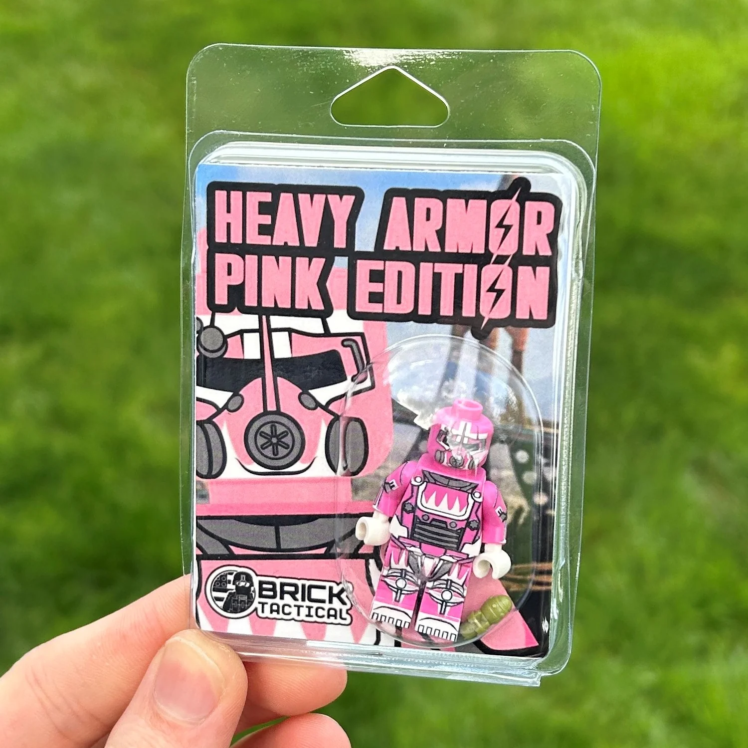 Heavy Armor Pink Edition - Image 2